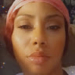 Meet your Posher, Alisha